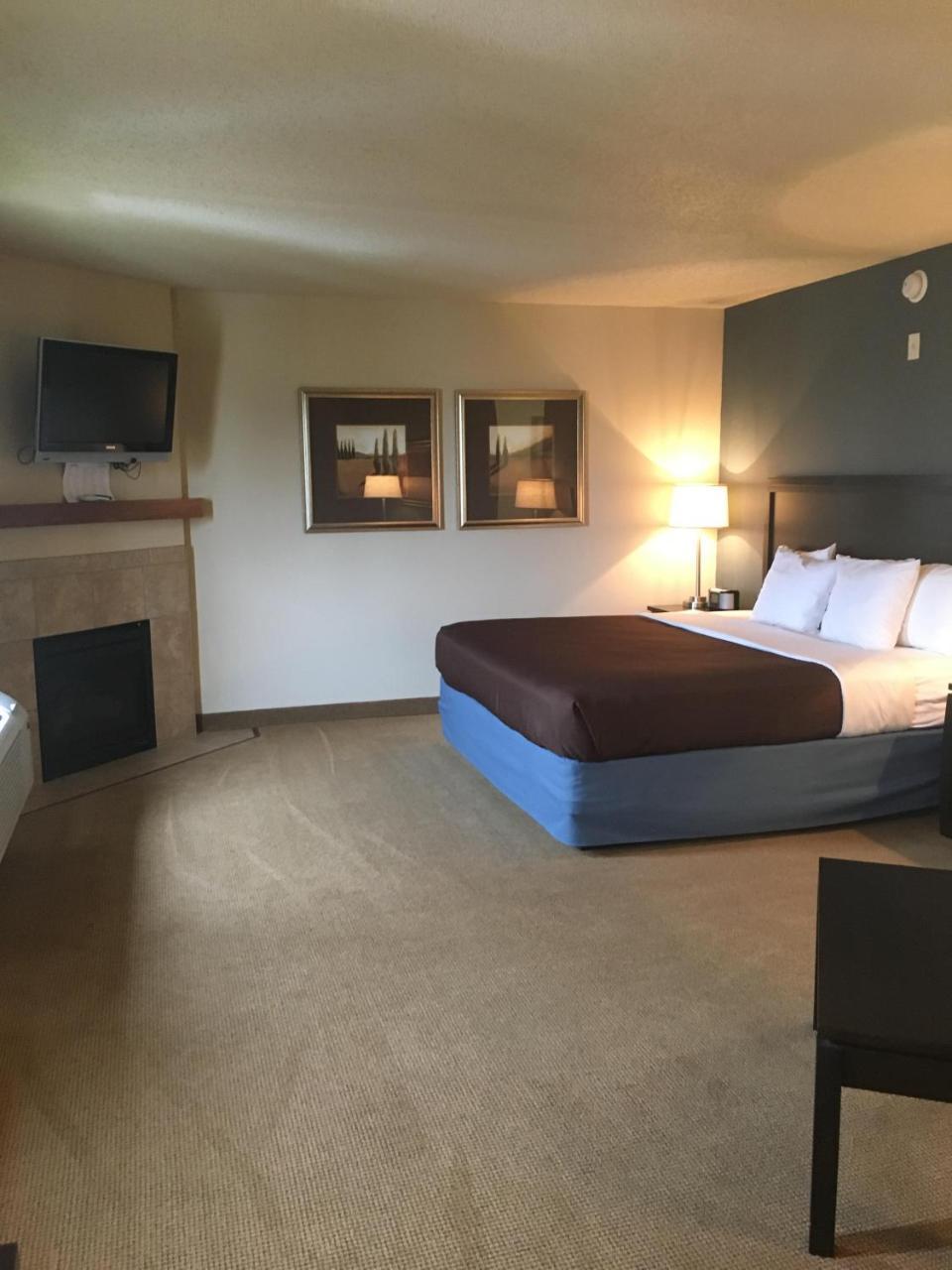 Americinn By Wyndham Monmouth Eksteriør billede